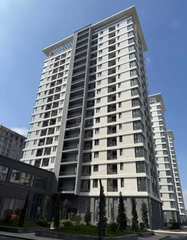 Satılır 2 otaqlı mənzil 49 m²