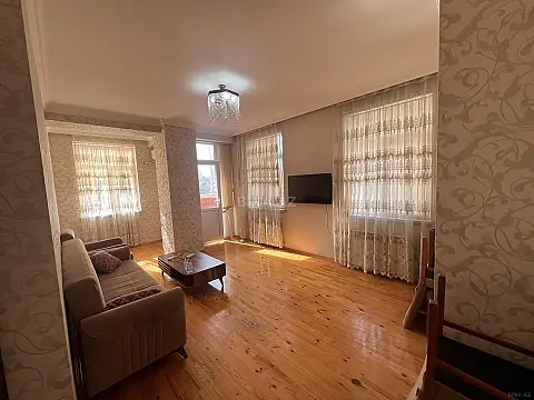 Satılır 3 otaqlı mənzil 110 m² — Bakı, Memar Əcəmi yanı 3 otaq 110.00 m²