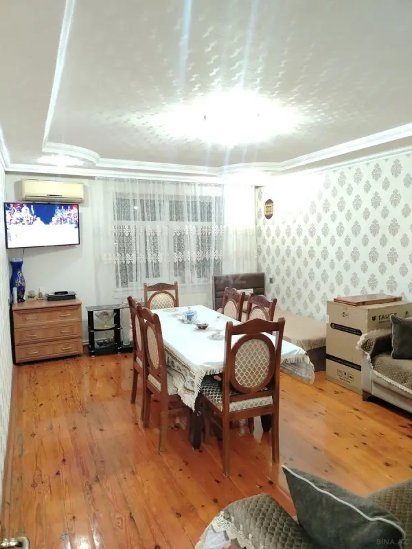 Satılır 2 otaqlı mənzil 52 m²