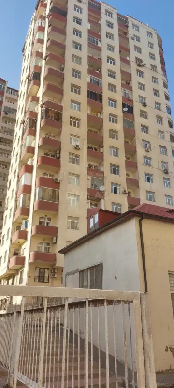 Satılır 2 otaqlı mənzil 45 m²