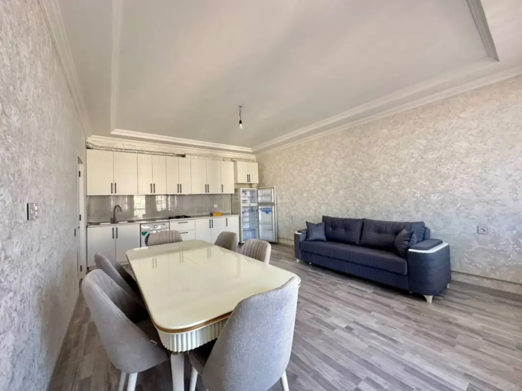 Kirayə verilir 3 otaqlı mənzil 95 m²