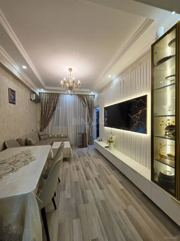 Satılır 2 otaqlı mənzil 57 m²