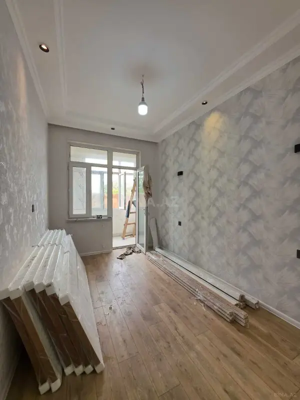Satılır 2 otaqlı mənzil 41.3 m²