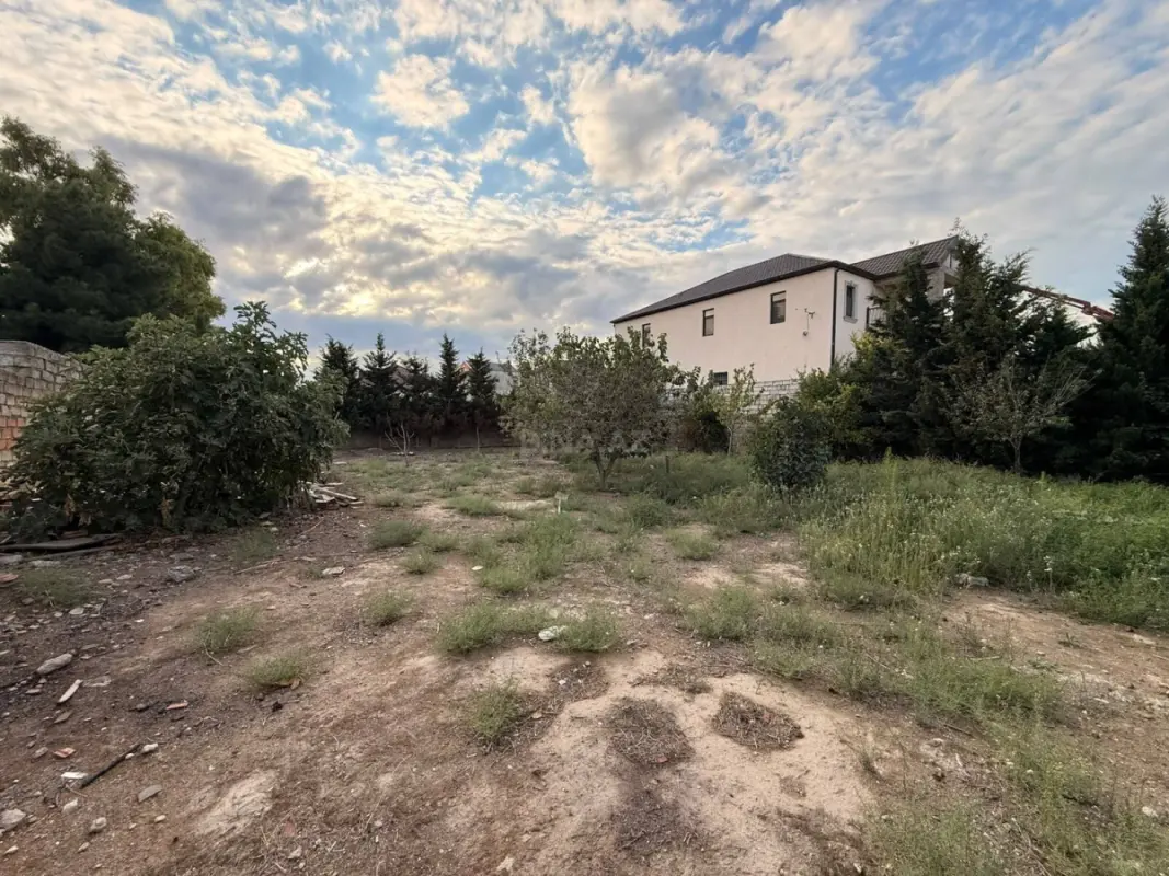 Satılır torpaq sahəsi 8 m²
