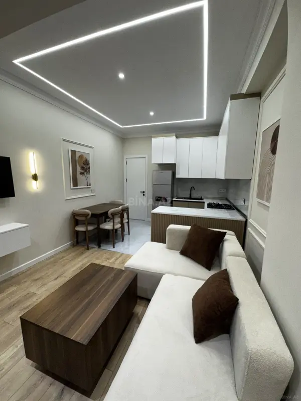 Kirayə verilir 2 otaqlı mənzil 55 m²