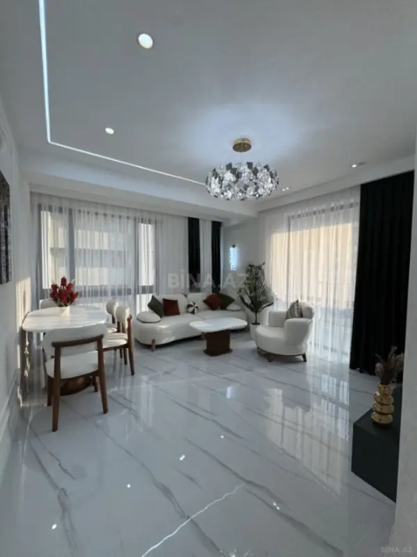 Satılır 3 otaqlı mənzil 103 m²