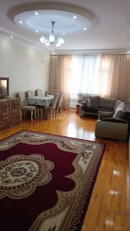 Kirayə verilir 2 otaqlı mənzil 85 m²