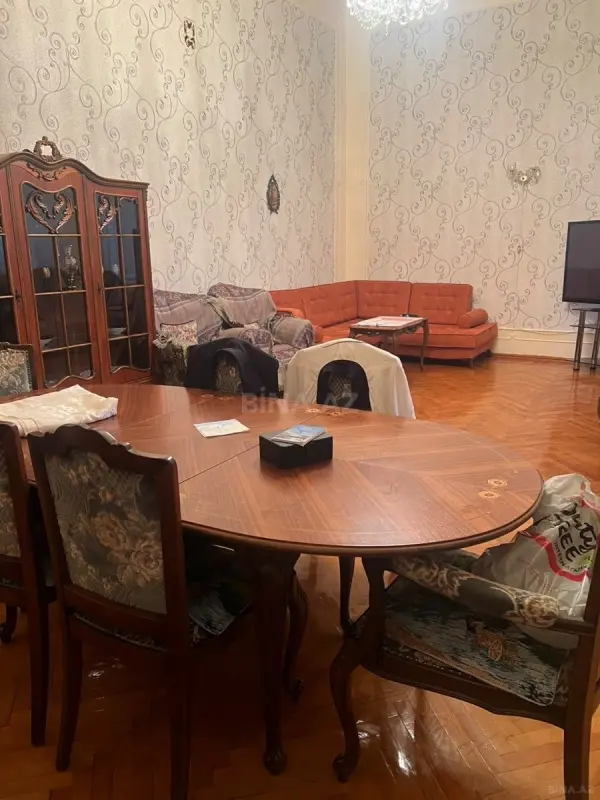 Kirayə verilir 3 otaqlı mənzil 88 m²