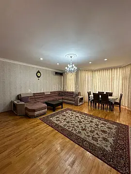 Kirayə verilir 3 otaqlı mənzil 150 m² — Bakı 3 otaq 150.00 m²
