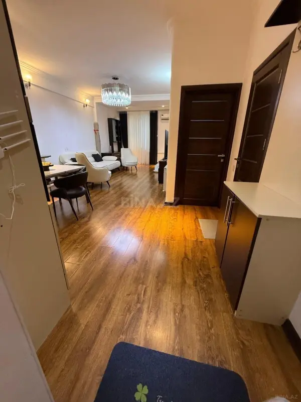 Satılır 2 otaqlı mənzil 54 m²