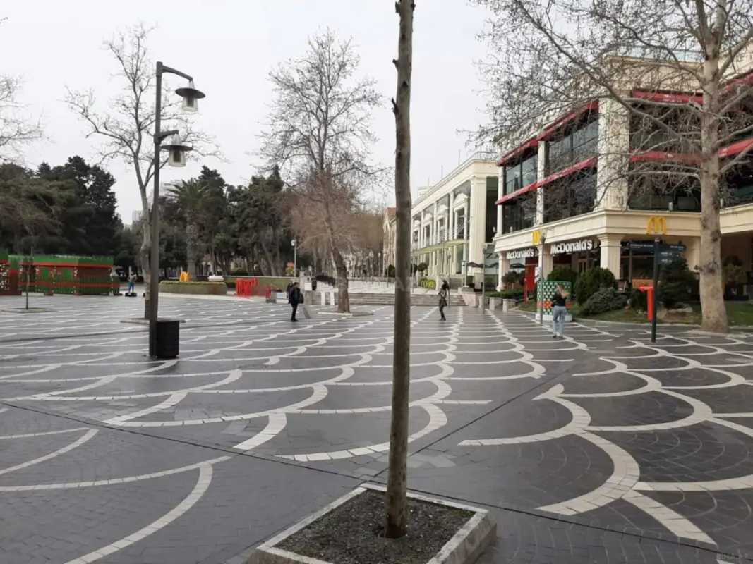 Kirayə verilir 3 otaqlı mənzil 120 m²