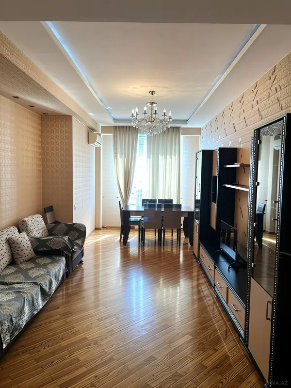 Kirayə verilir 3 otaqlı mənzil 90 m²