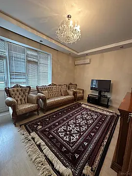 Kirayə verilir 2 otaqlı mənzil 70 m² — Bakı 2 otaq 70.00 m²