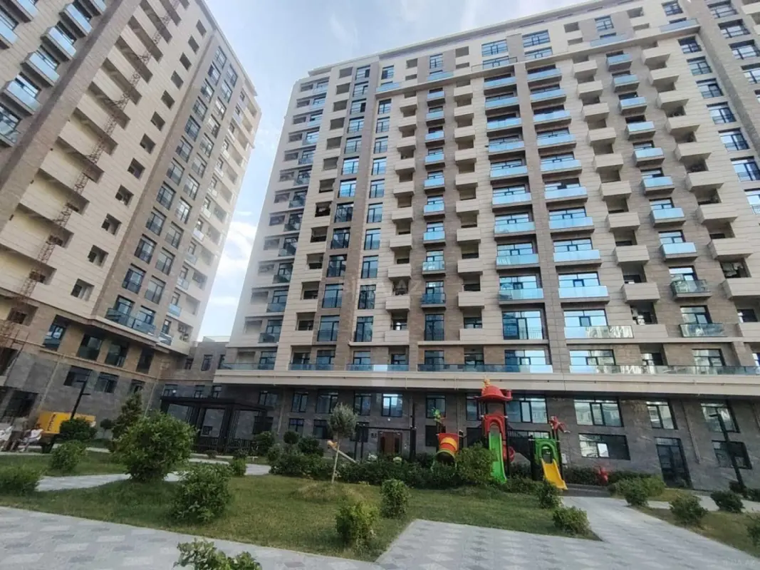 Kirayə verilir 2 otaqlı mənzil 60 m²
