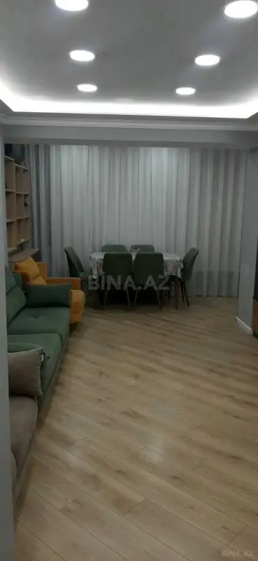 Kirayə verilir 2 otaqlı mənzil 75 m²