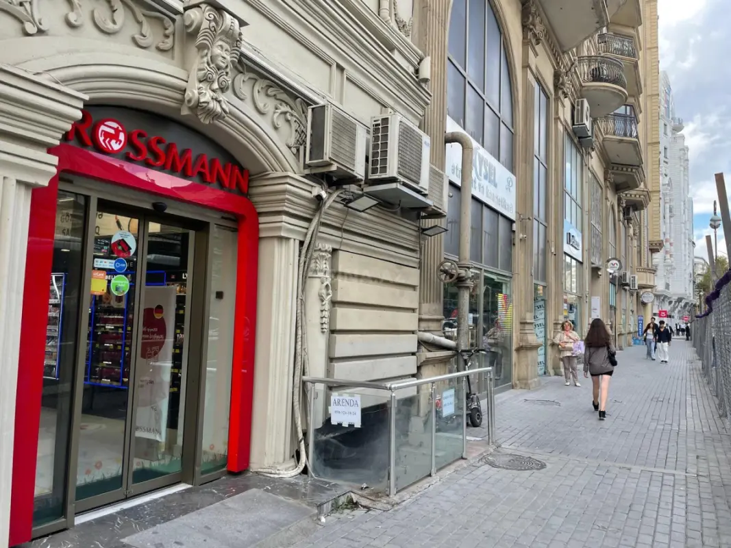 Kirayə verilir obyekt 80 m²