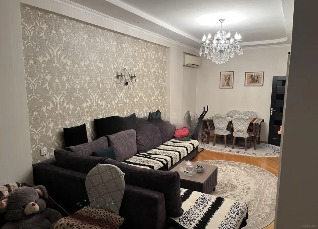Satılır 3 otaqlı mənzil 96 m²