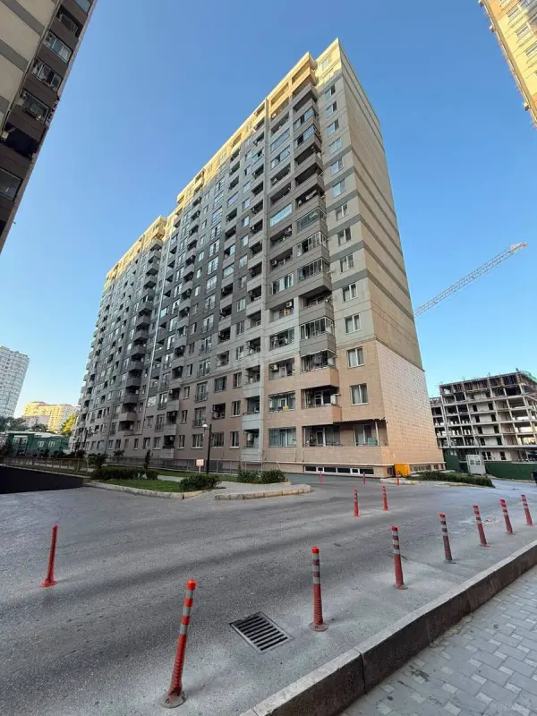 Satılır 3 otaqlı mənzil 100 m²