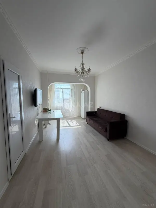 Satılır 2 otaqlı mənzil 52 m²