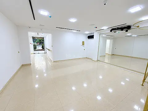 Kirayə verilir obyekt 60 m² — Bakı 60.00 m²