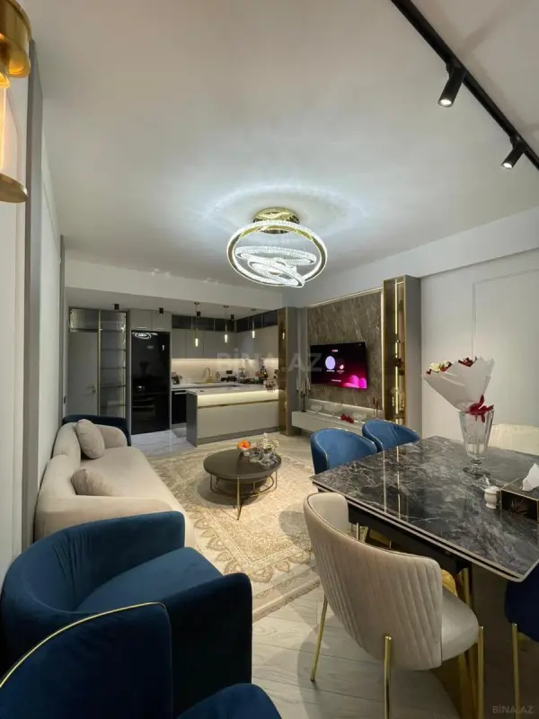 Satılır 3 otaqlı mənzil 112 m²
