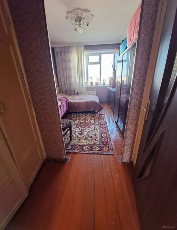 Satılır 2 otaqlı mənzil 42 m²