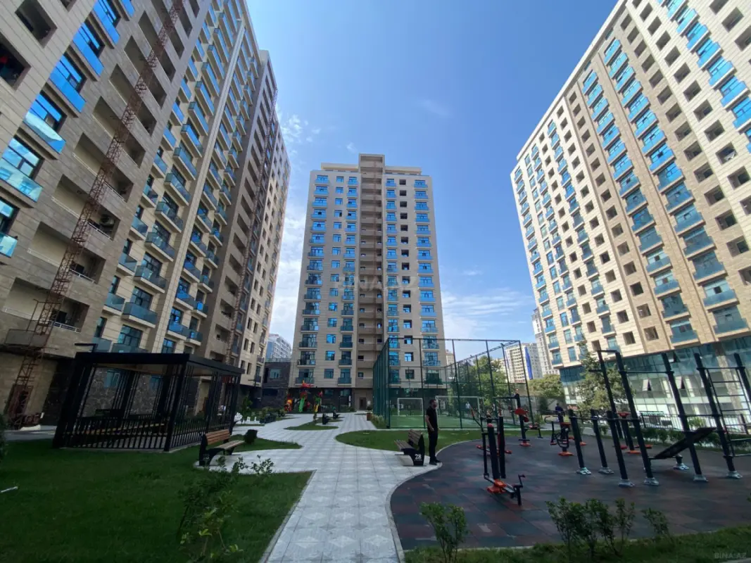 Satılır 2 otaqlı mənzil 63 m²