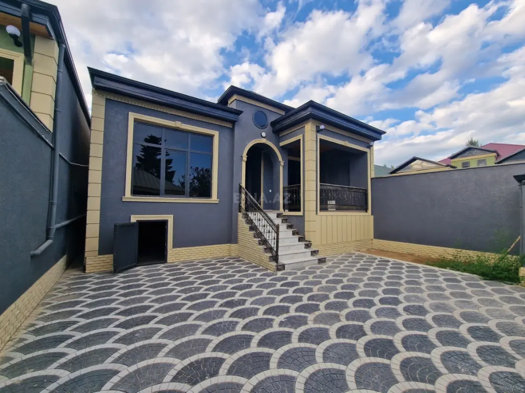 Satılır 4 otaqlı həyət evi 124 m²