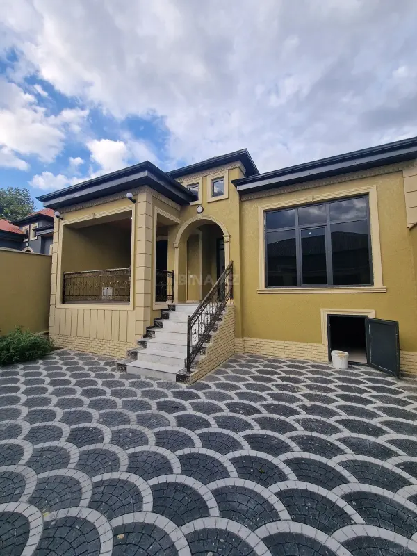 Satılır 4 otaqlı həyət evi 125 m²