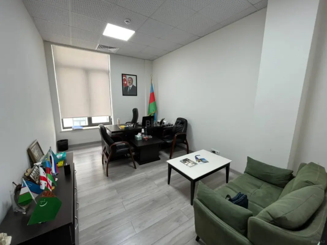 Kirayə verilir 3 otaqlı ofis 70 m²