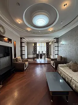 Kirayə verilir 3 otaqlı mənzil 124 m² — Bakı, Nərimanov 3 otaq 124.00 m²