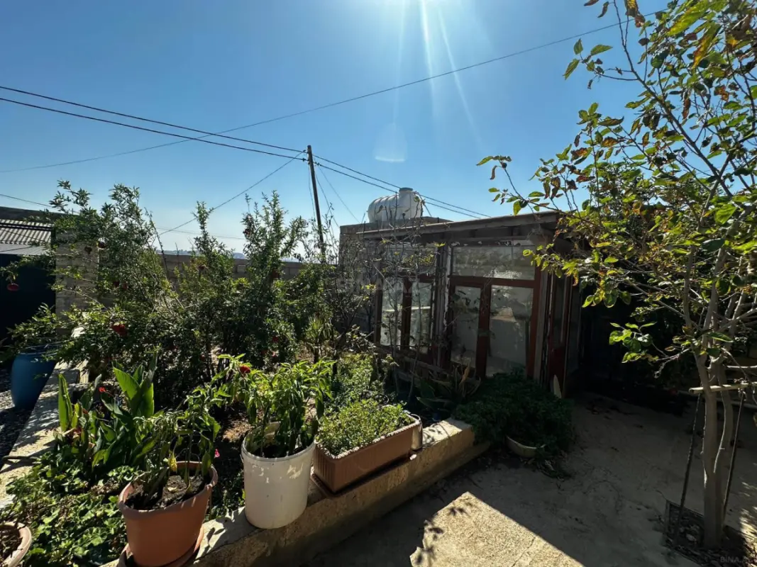 Satılır 3 otaqlı həyət evi 120 m²