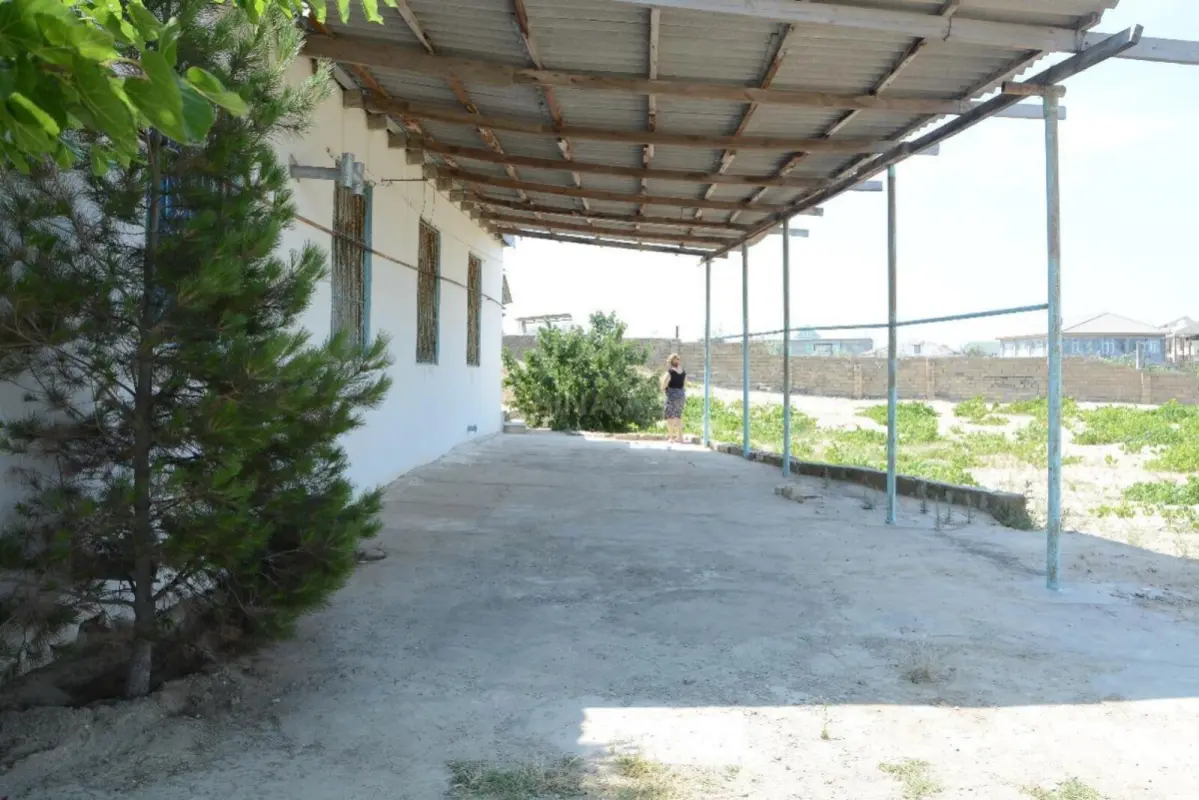 Satılır 3 otaqlı həyət evi 52 m²