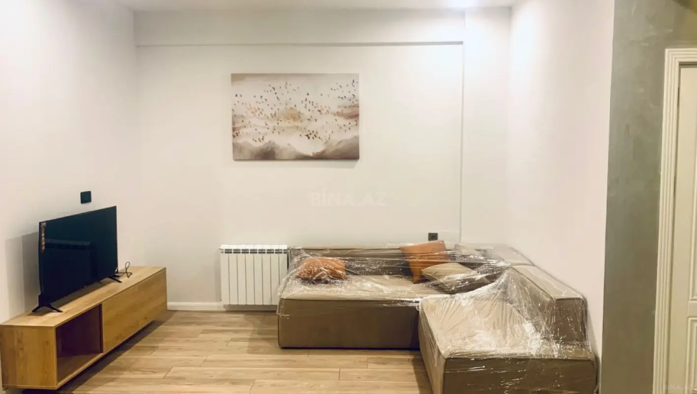 Kirayə verilir 2 otaqlı mənzil 80 m²