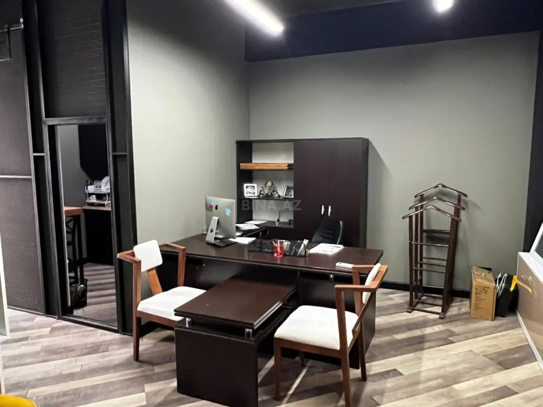 Satılır 2 otaqlı ofis 79 m²