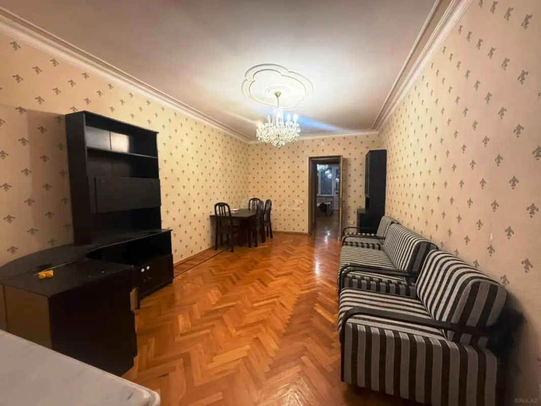 Satılır 3 otaqlı mənzil 85 m²