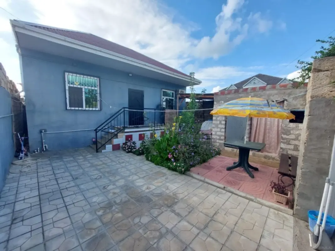 Satılır 3 otaqlı həyət evi 80 m²