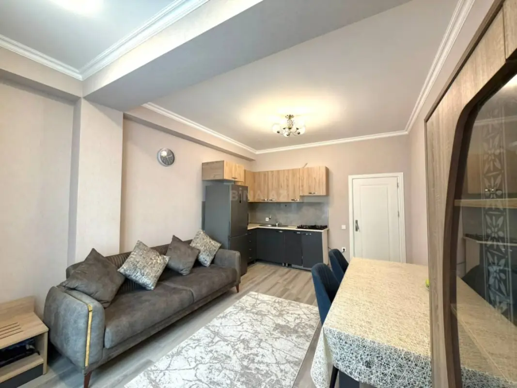 Satılır 2 otaqlı mənzil 53 m²