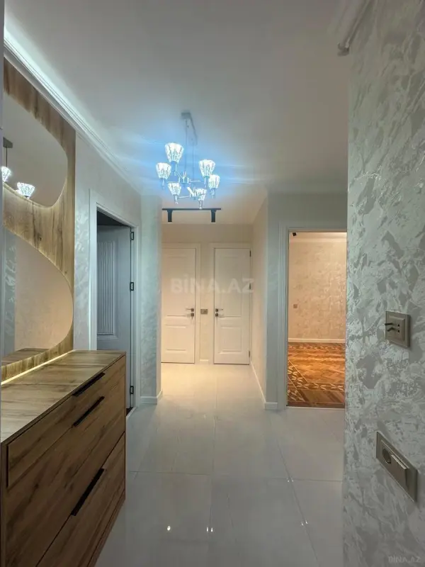 Satılır 3 otaqlı mənzil 70 m²