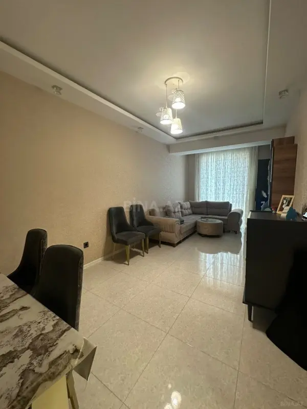 Satılır 2 otaqlı mənzil 52 m²