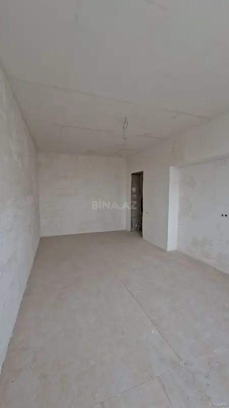 Satılır 2 otaqlı mənzil 77 m²