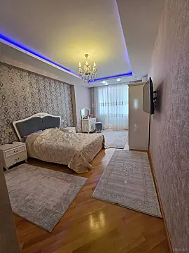 Kirayə verilir 3 otaqlı mənzil 135 m² — Bakı 3 otaq 135.00 m²