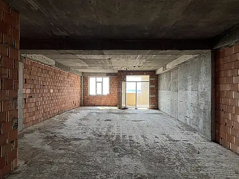 Satılır 2 otaqlı mənzil 65 m² — Bakı, Həzi Aslanov qəs. 2 otaq 65.00 m²