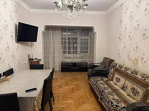 Satılır 2 otaqlı mənzil 60 m² — Bakı, Bakıxanov 2 otaq 60.00 m²