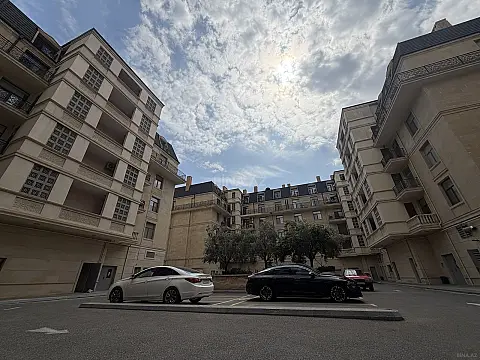 Satılır 2 otaqlı mənzil 57 m² — Bakı 2 otaq 57.00 m²