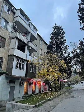 Satılır 2 otaqlı mənzil 65 m² — Bakı, İnşaatçılar 2 otaq 65.00 m²