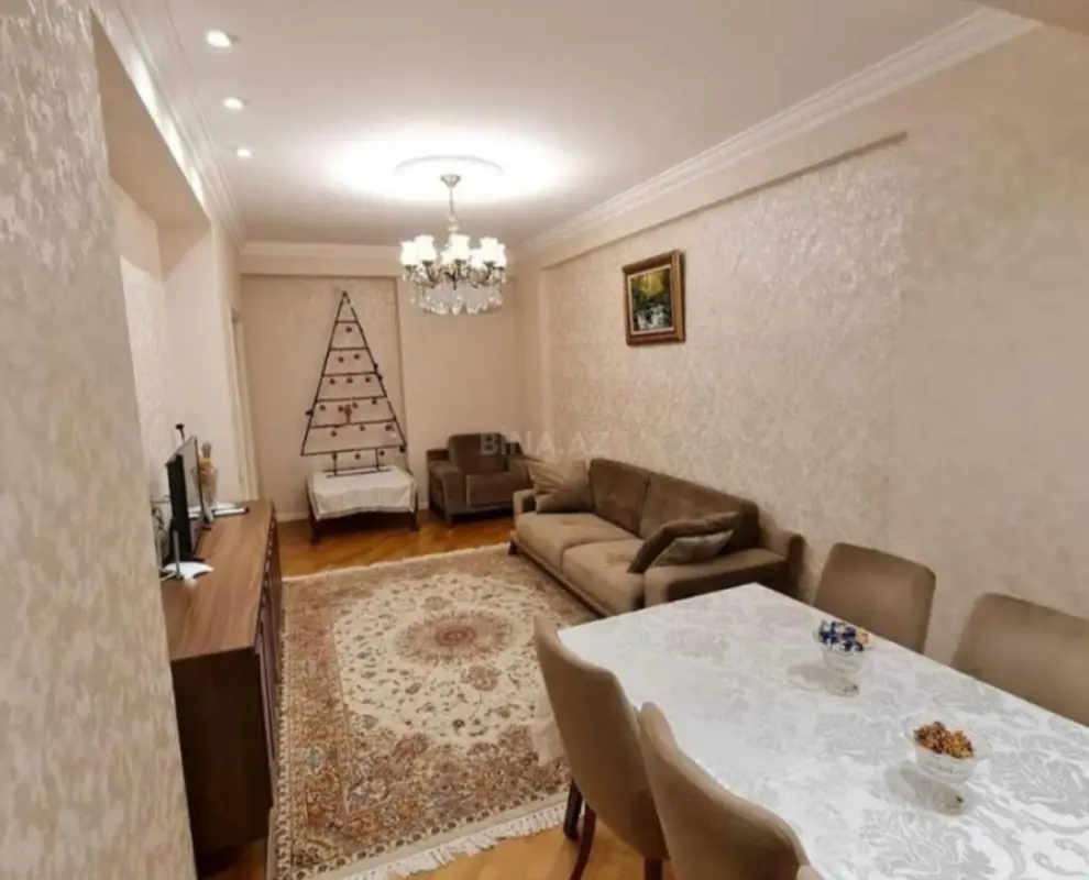 Satılır 3 otaqlı mənzil 90 m²
