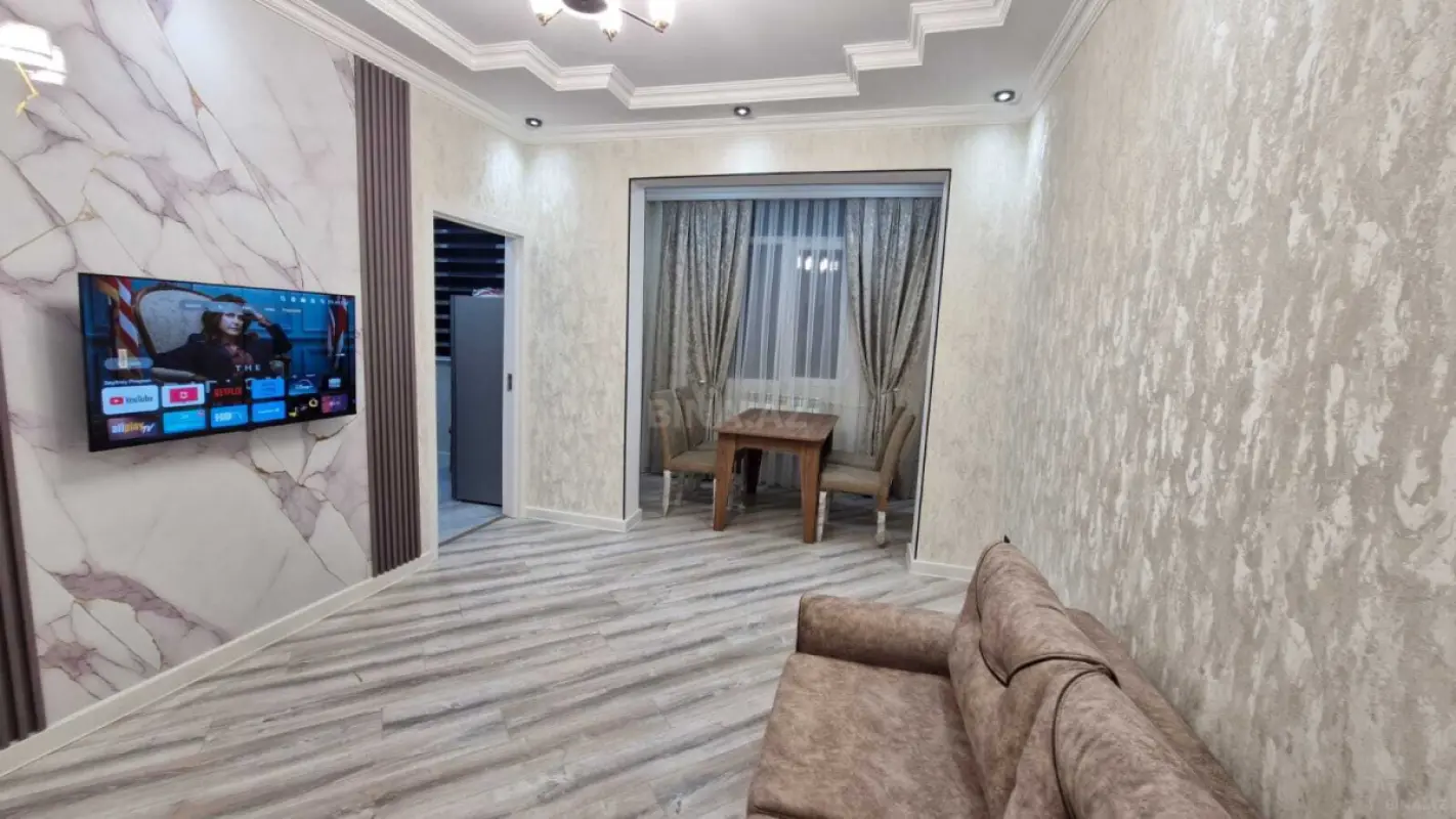 Kirayə verilir 2 otaqlı mənzil 50 m²