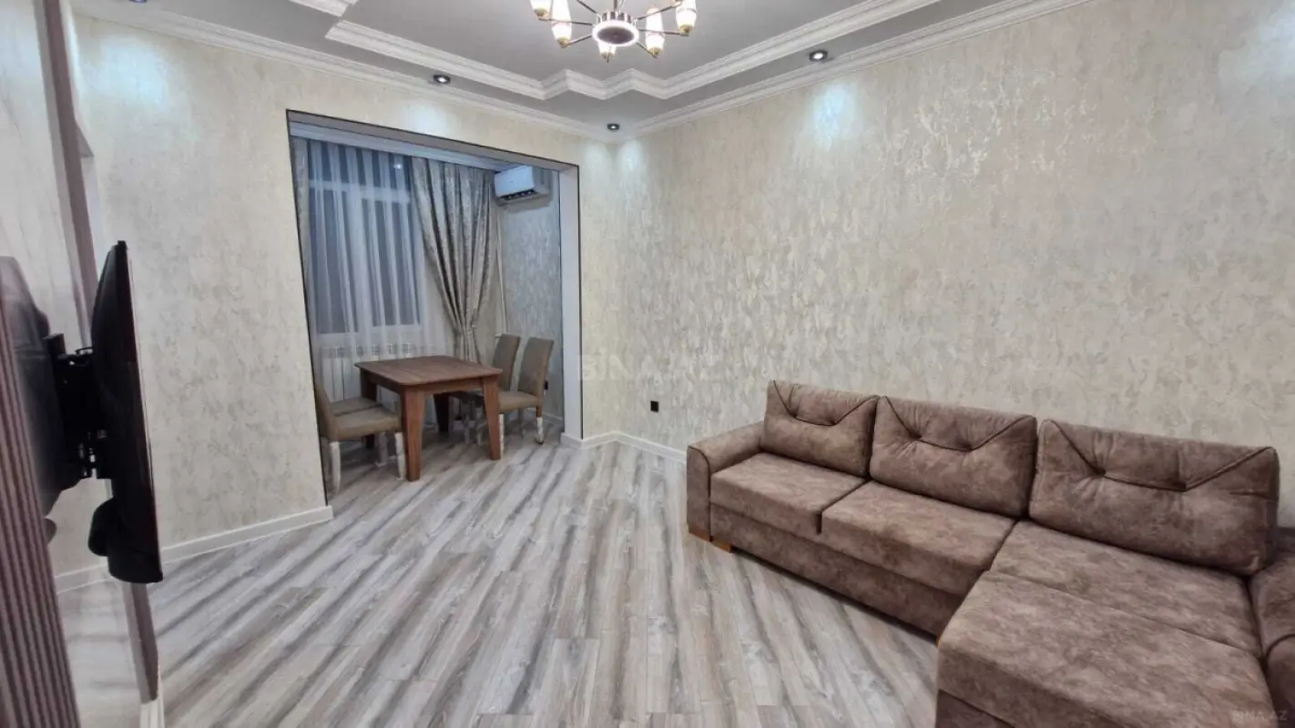 Kirayə verilir 2 otaqlı mənzil 45 m²