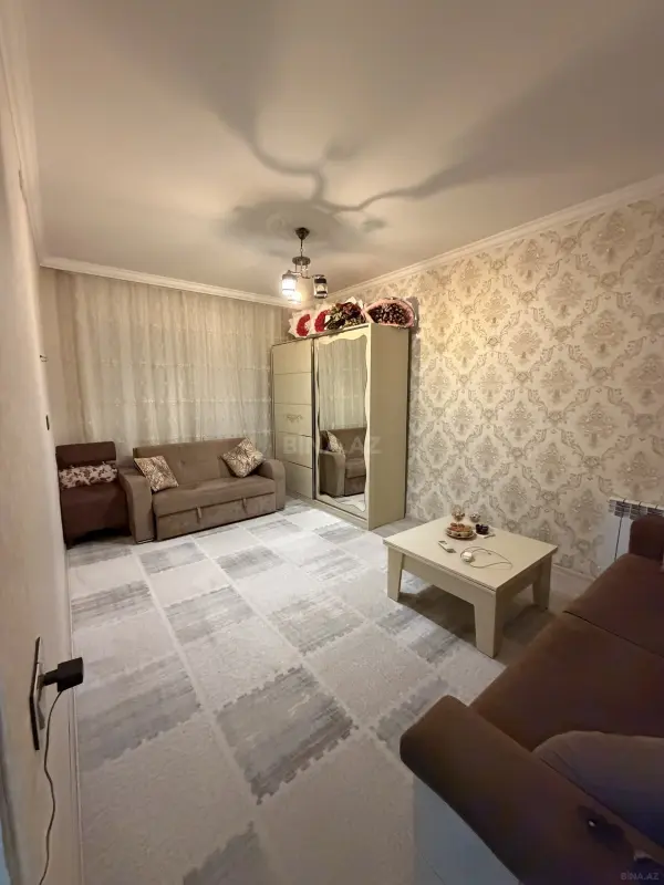 Satılır 1 otaqlı mənzil 40 m²